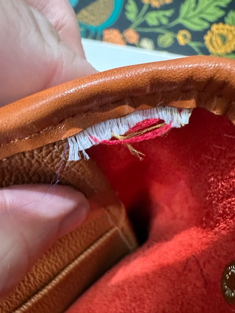 Vintage Dooney Bourke AWL Red Crossbody Bag Duck Logo USA Leather - Picture 10 of 11